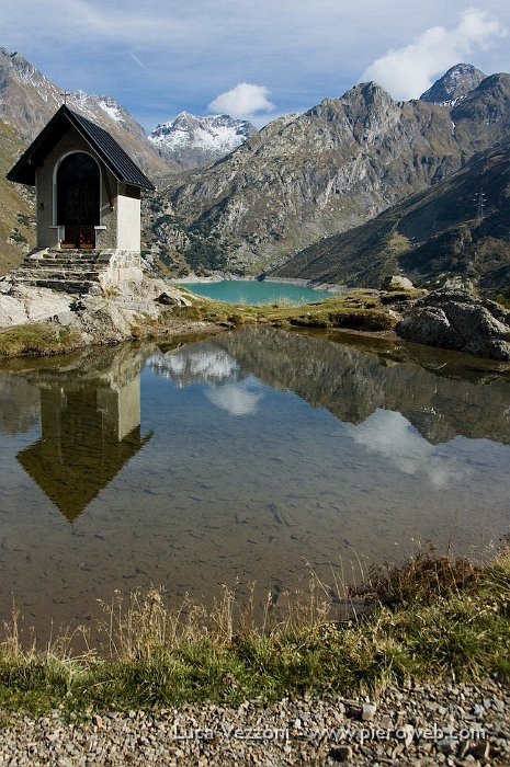 14- Cappelletta e specchi d'acqua.jpg